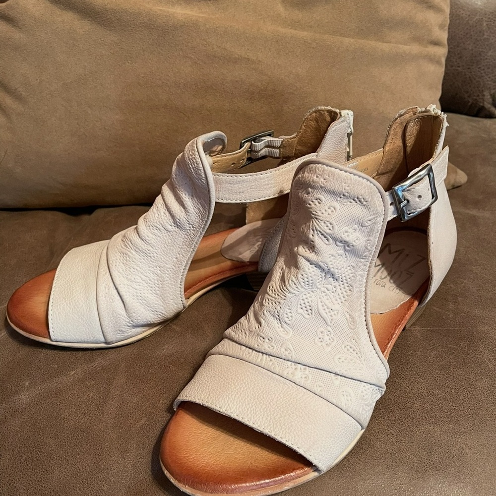 Miz Mooz Cream Sandals with Embroidered Detail